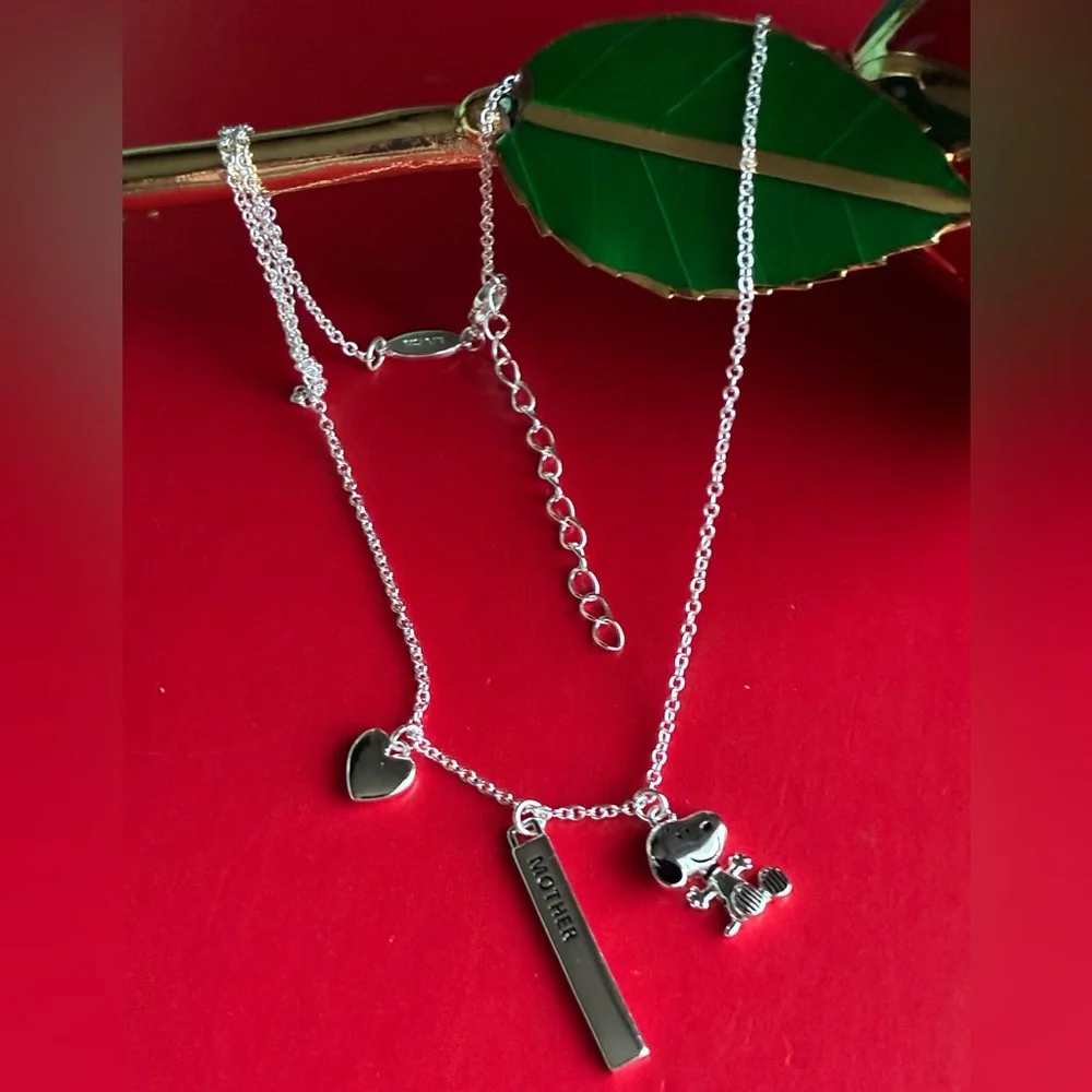 Peanuts Silver Necklace Set with Snoopy Charms - Picture 11 of 16